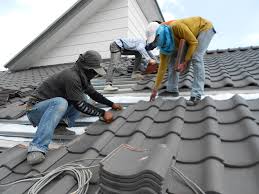 Best Roof Maintenance and Cleaning  in Gibsonton, FL